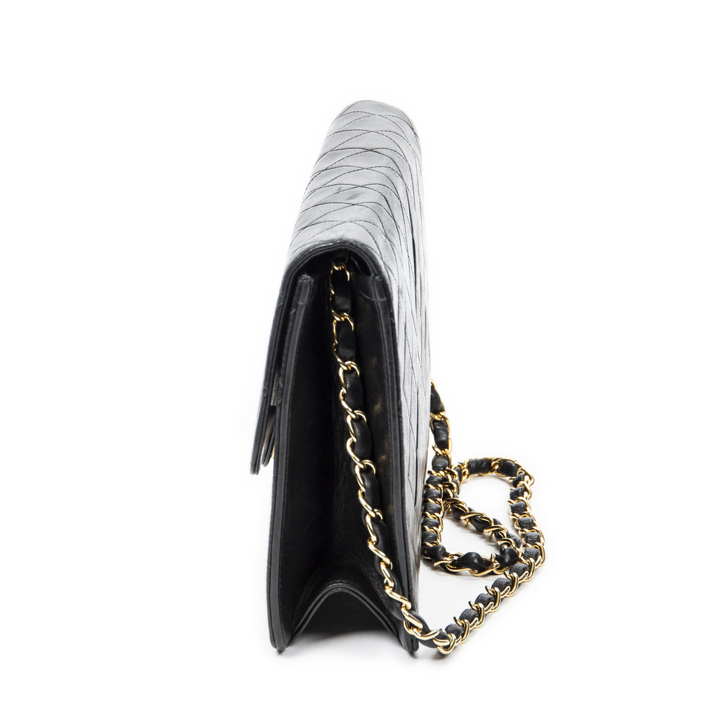 Chanel CC Push Lock Straight Single Flap - Picture 3 of 11